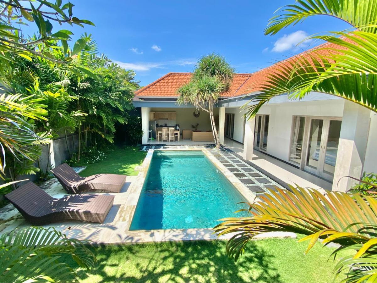 Tropical Luxe Villas Canggu - Finns & Atlas ภายนอก รูปภาพ